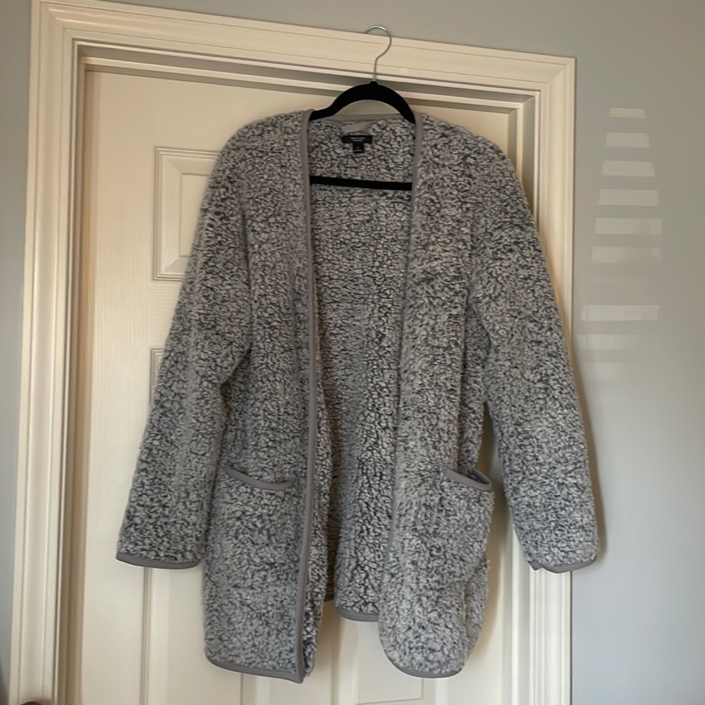 Simple Vera cardigan